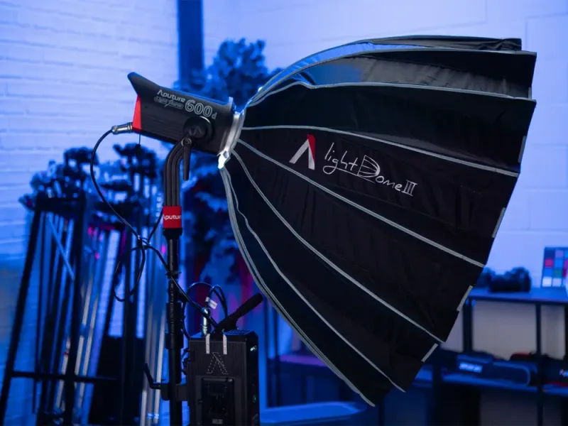 Aputure Light Dome III