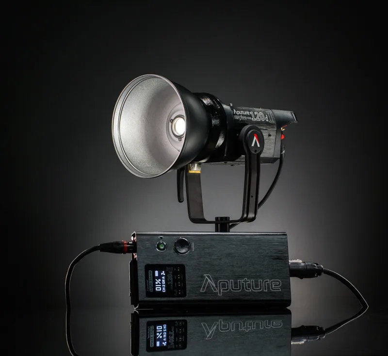 Aputure Light Storm 120d II